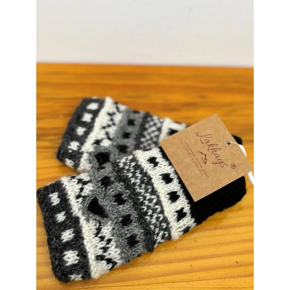 Lakhays Knit Kids Size Wool Fingerless Mittens Hand Warmers Lined‎ Nepal - NEW